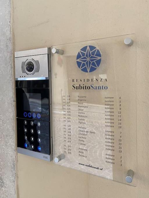 Apartamento Residenza Subitosanto "Gigliola" 9A - Bilocale Con Terrazzo Esclusivo Cupola Basilica Di Sant'Antonio- Padua Exterior foto