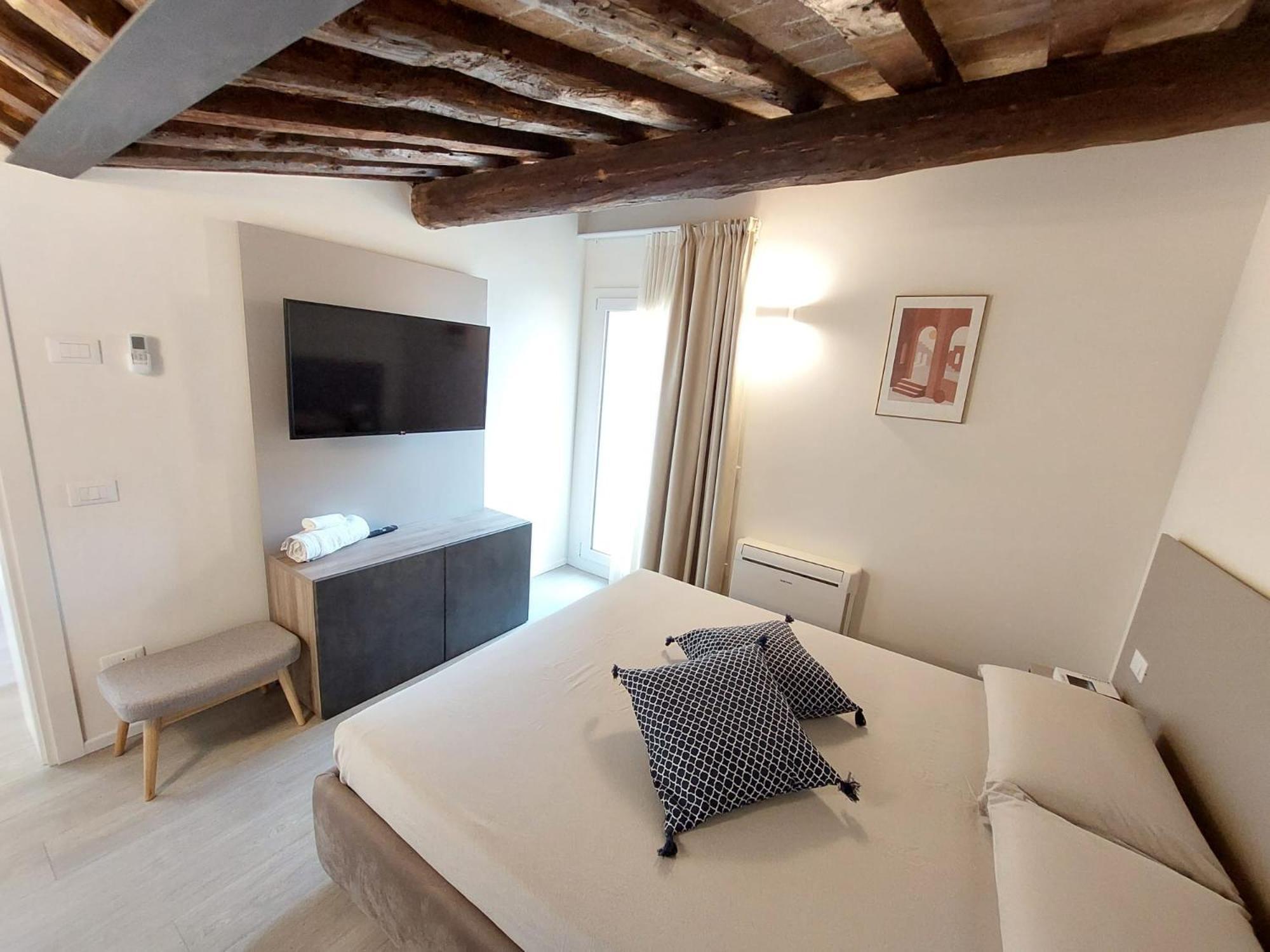 Apartamento Residenza Subitosanto "Gigliola" 9A - Bilocale Con Terrazzo Esclusivo Cupola Basilica Di Sant'Antonio- Padua Exterior foto